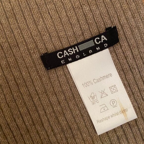 PRE-OWNED - CASH CA Ribbed Cashmere Scarf - Picture 3 of 3